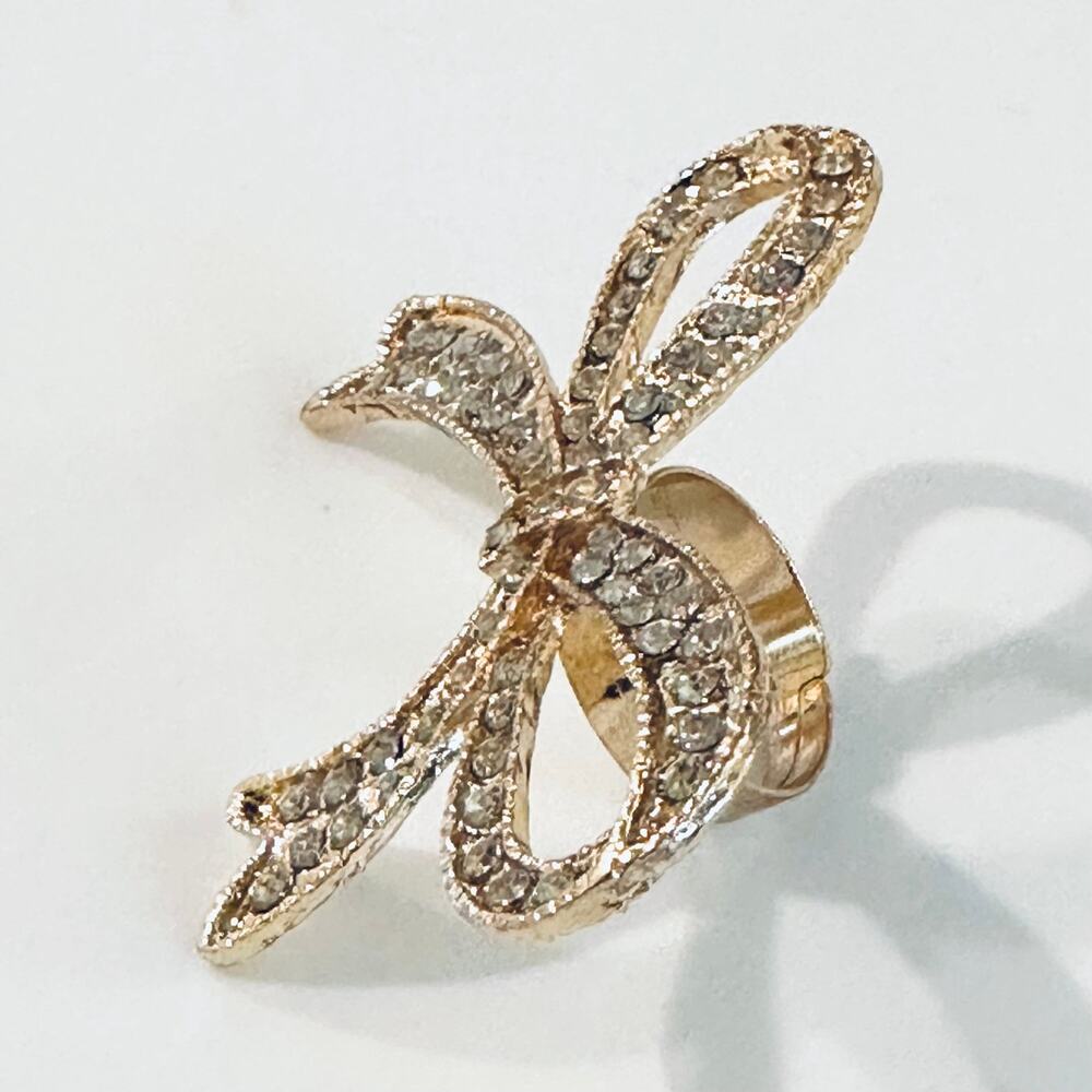 Large Rhinestone Bow Ring - Picture 2 of 3